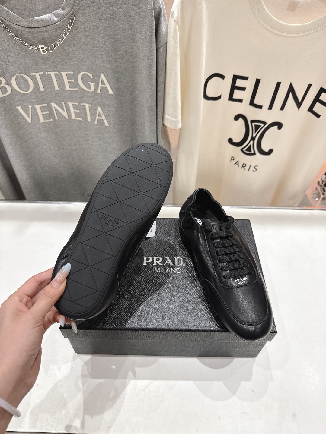 高版本出厂 Prada*普拉达P家F029 25ssfw～new新款系带玛丽珍休闲鞋芭蕾舞鞋，低调奢华懒