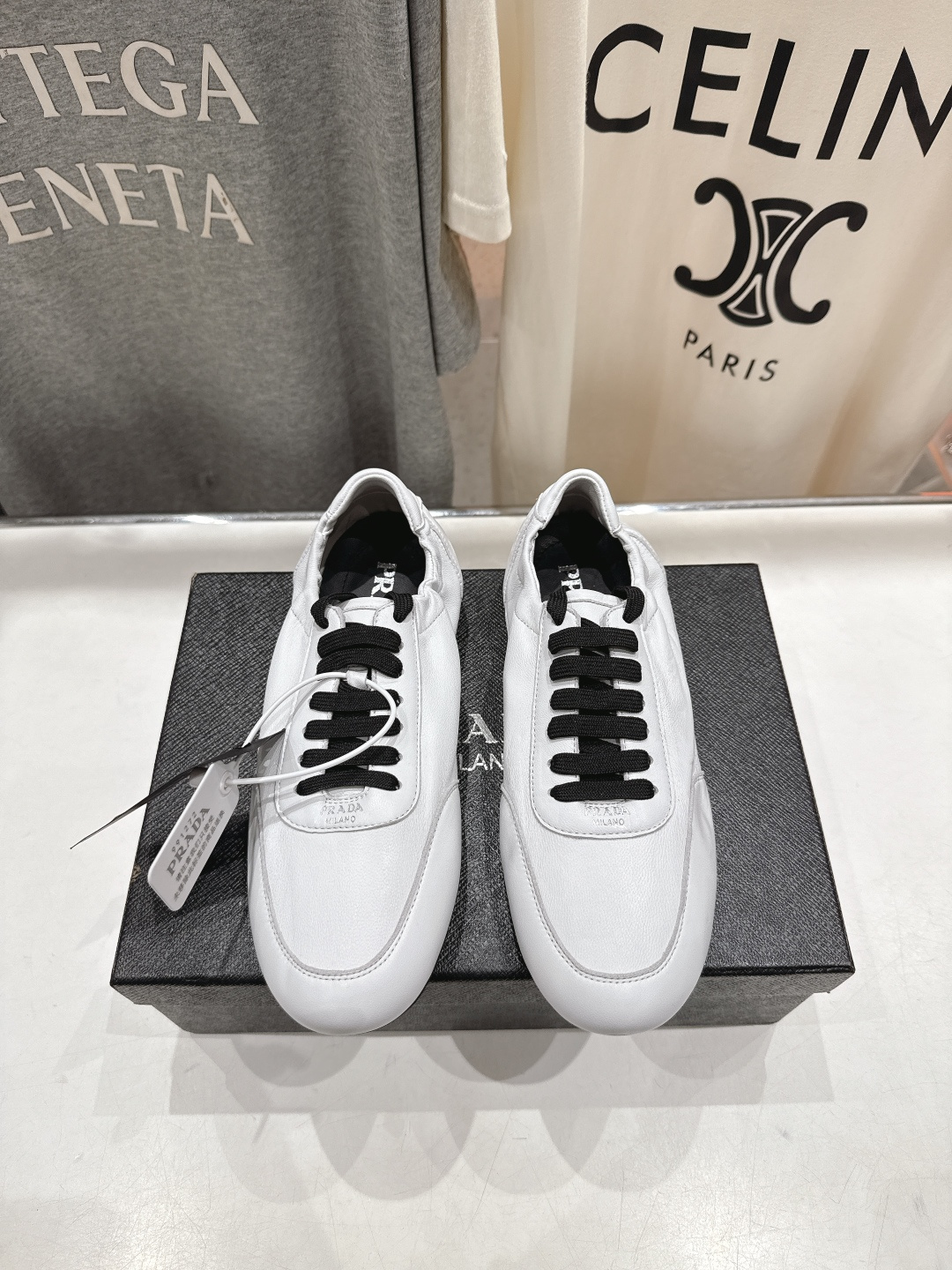 高版本出厂 Prada*普拉达P家F029 25ssfw～new新款系带玛丽珍休闲鞋芭蕾舞鞋，低调奢华懒