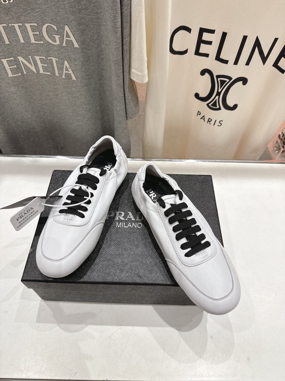 高版本出厂 Prada*普拉达P家F029 25ssfw～new新款系带玛丽珍休闲鞋芭蕾舞鞋，低调奢华懒