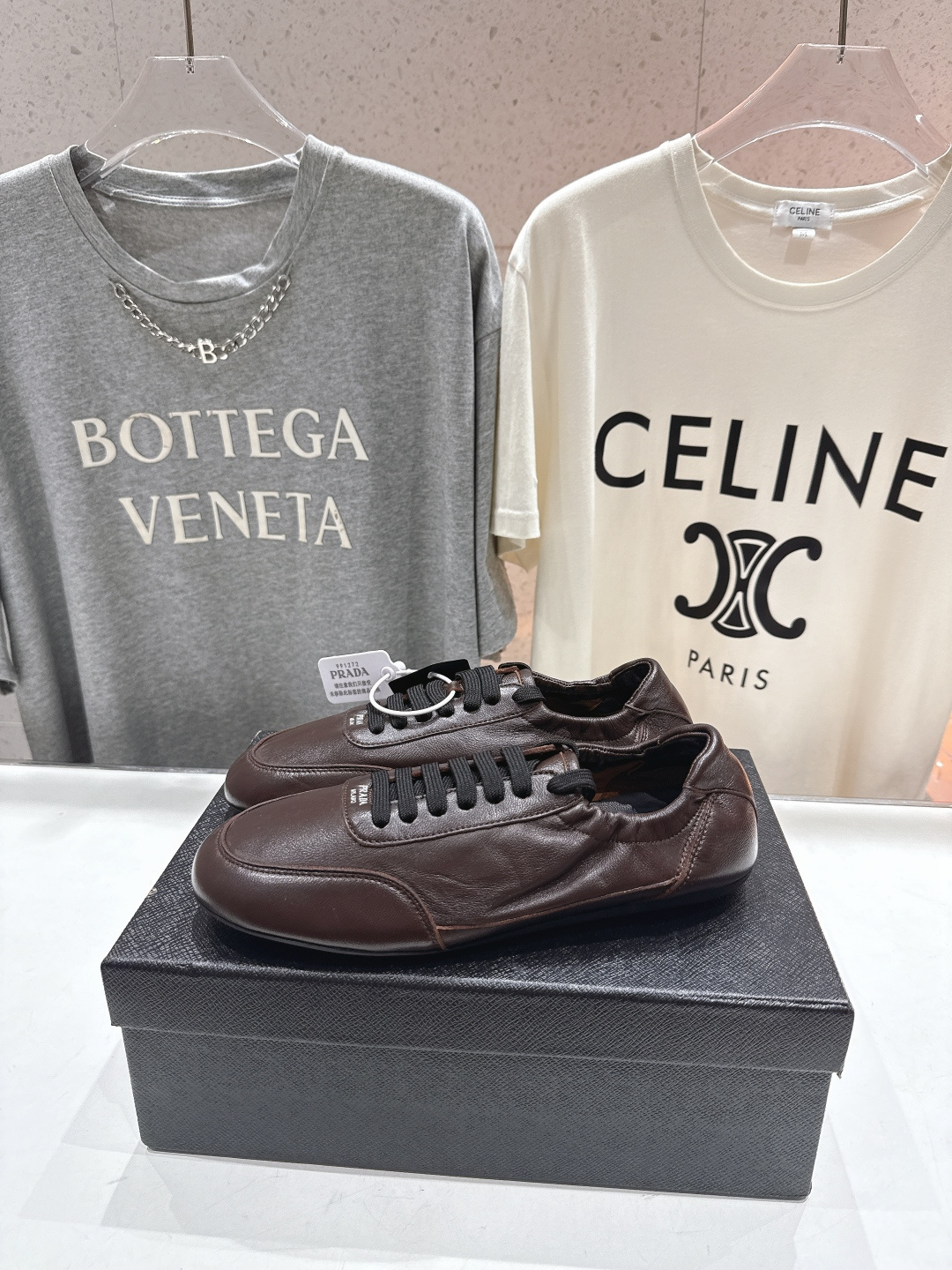 高版本出厂 Prada*普拉达P家F029 25ssfw～new新款系带玛丽珍休闲鞋芭蕾舞鞋，低调奢华懒