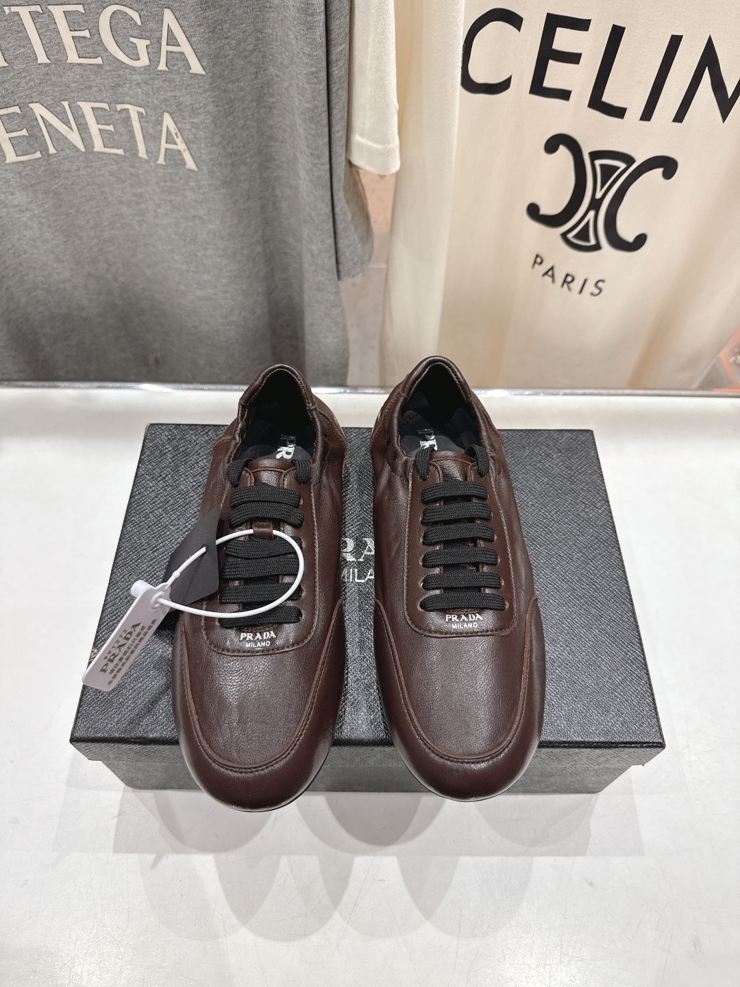 高版本出厂 Prada*普拉达P家F029 25ssfw～new新款系带玛丽珍休闲鞋芭蕾舞鞋，低调奢华懒