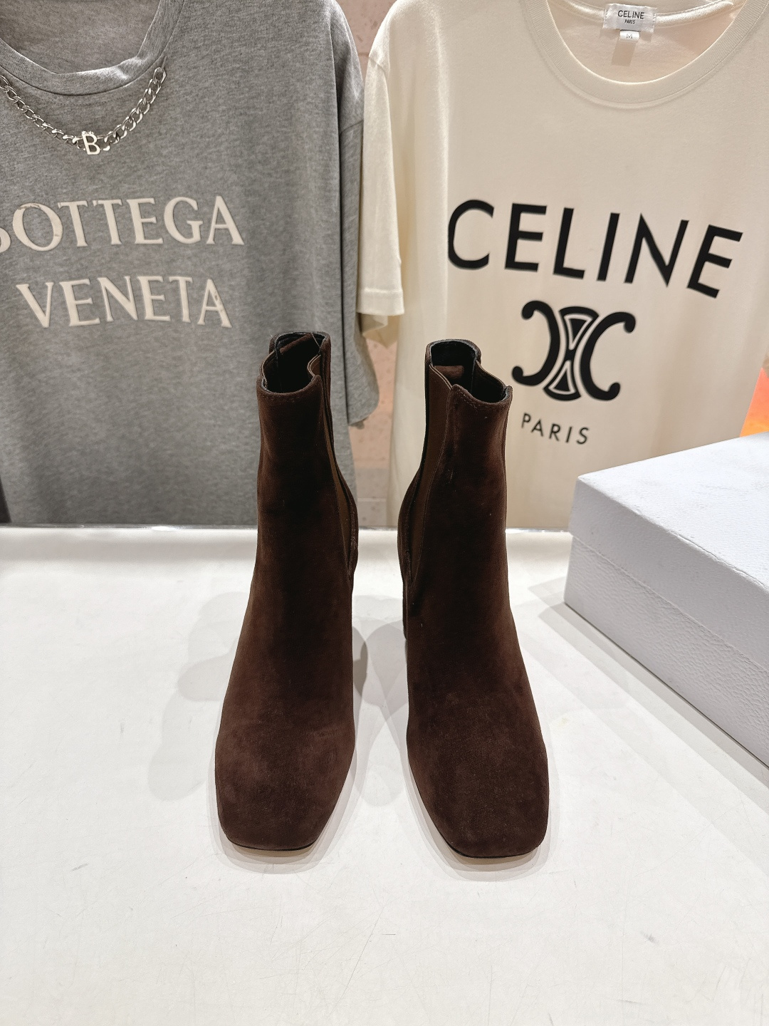 高版本出厂 Dior*迪奥D家F031 2025ss新款️高跟短靴强烈推荐款～气质十足的女王范.最优雅的