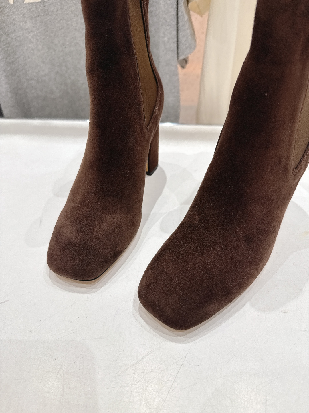 高版本出厂 Dior*迪奥D家F031 2025ss新款️高跟短靴强烈推荐款～气质十足的女王范.最优雅的