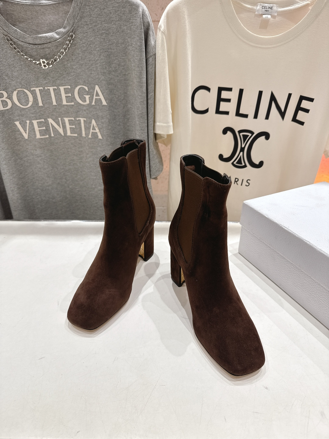 高版本出厂 Dior*迪奥D家F031 2025ss新款️高跟短靴强烈推荐款～气质十足的女王范.最优雅的