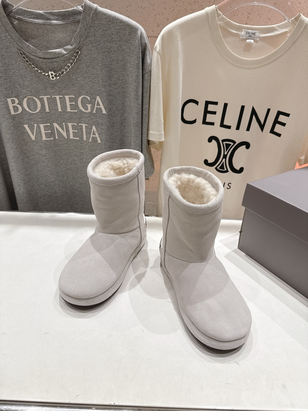 高版本出厂 BALENCIAGA*巴黎世家F022 2025ss秋冬新款羊毛短靴雪地靴冬日凛凛🏂🏻不可缺