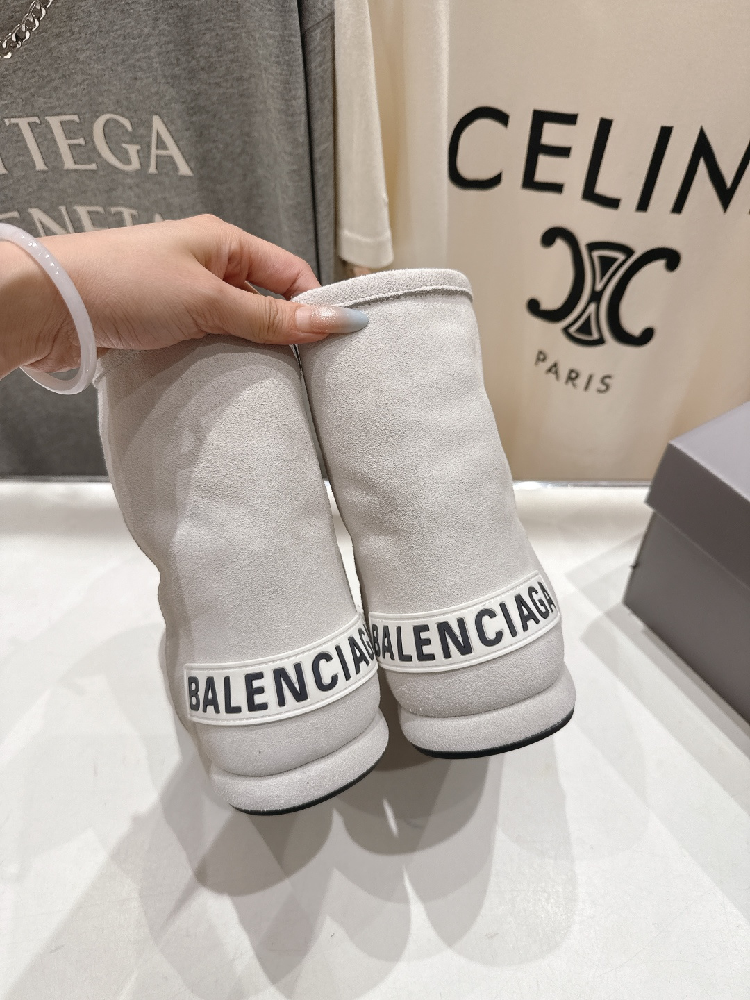 高版本出厂 BALENCIAGA*巴黎世家F022 2025ss秋冬新款羊毛短靴雪地靴冬日凛凛🏂🏻不可缺