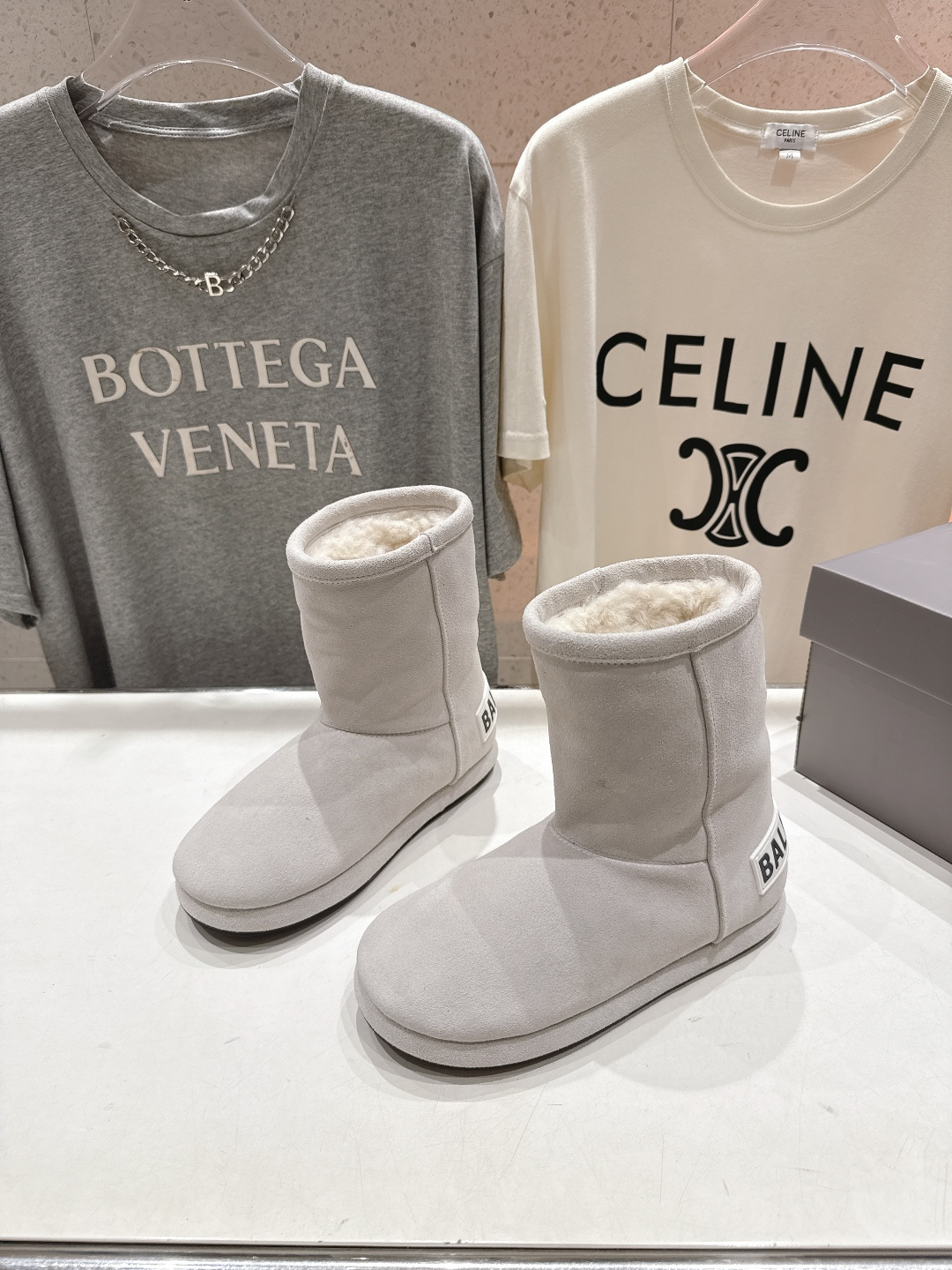高版本出厂 BALENCIAGA*巴黎世家F022 2025ss秋冬新款羊毛短靴雪地靴冬日凛凛🏂🏻不可缺