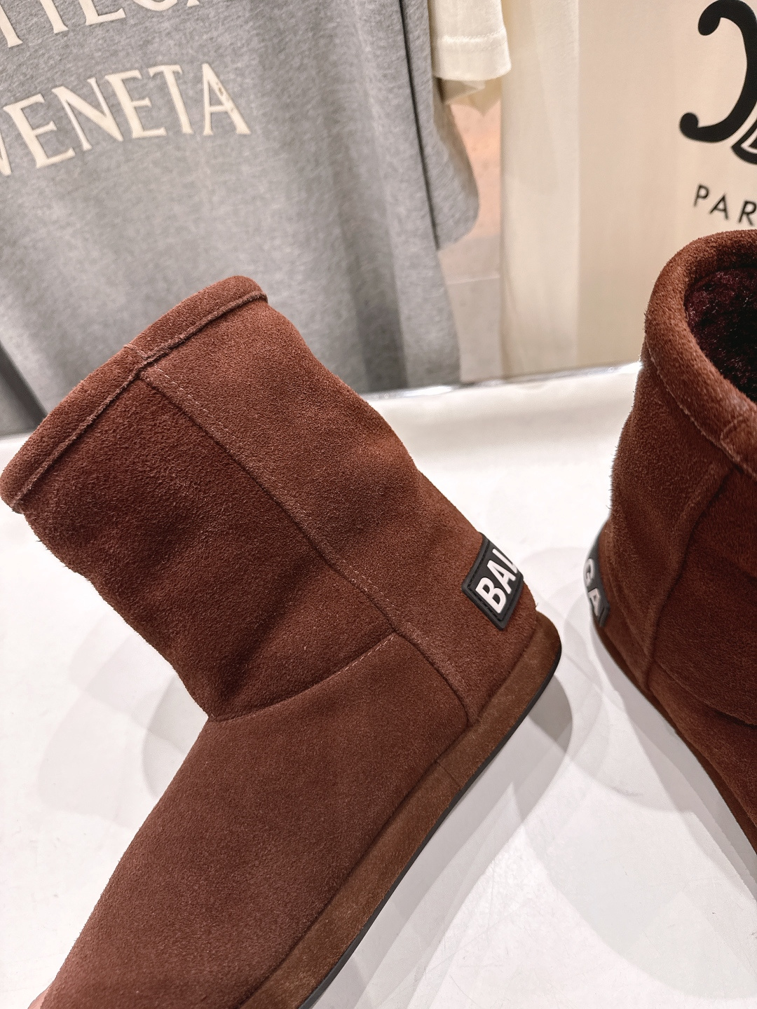 高版本出厂 BALENCIAGA*巴黎世家F022 2025ss秋冬新款羊毛短靴雪地靴冬日凛凛🏂🏻不可缺