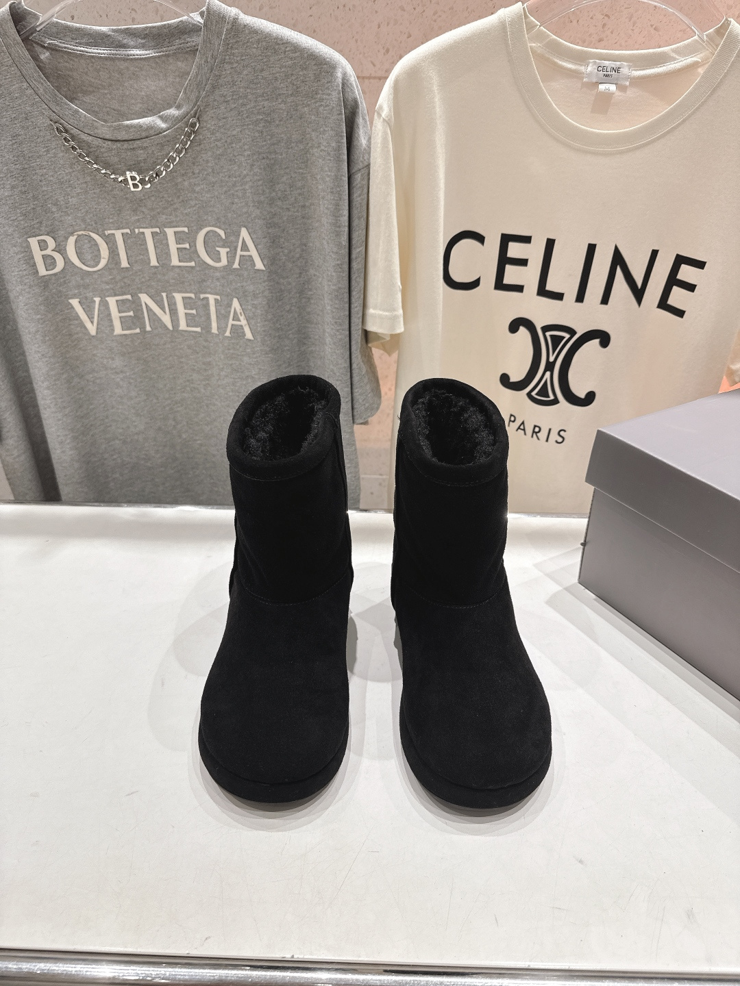 高版本出厂 BALENCIAGA*巴黎世家F022 2025ss秋冬新款羊毛短靴雪地靴冬日凛凛🏂🏻不可缺