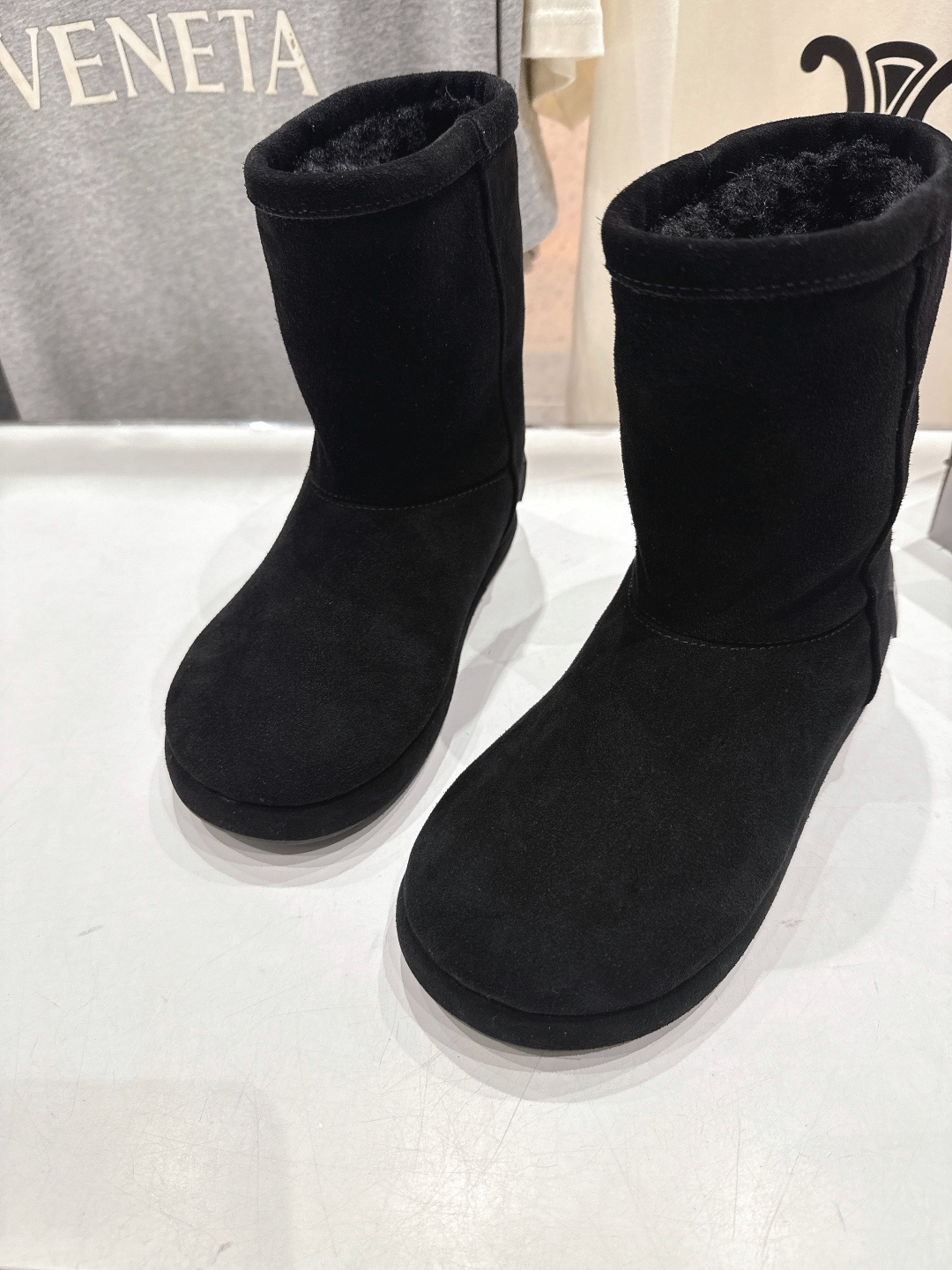 高版本出厂 BALENCIAGA*巴黎世家F022 2025ss秋冬新款羊毛短靴雪地靴冬日凛凛🏂🏻不可缺