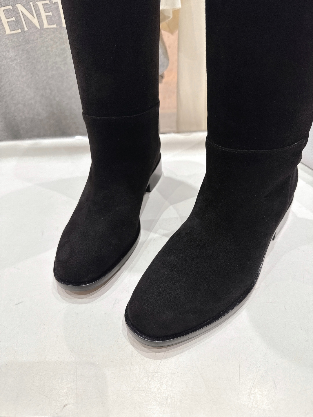 高版本出厂 Dior*迪奥D家F031 2025ss秋冬新款️平底长靴，强烈推荐款～气质十足的女王范.最