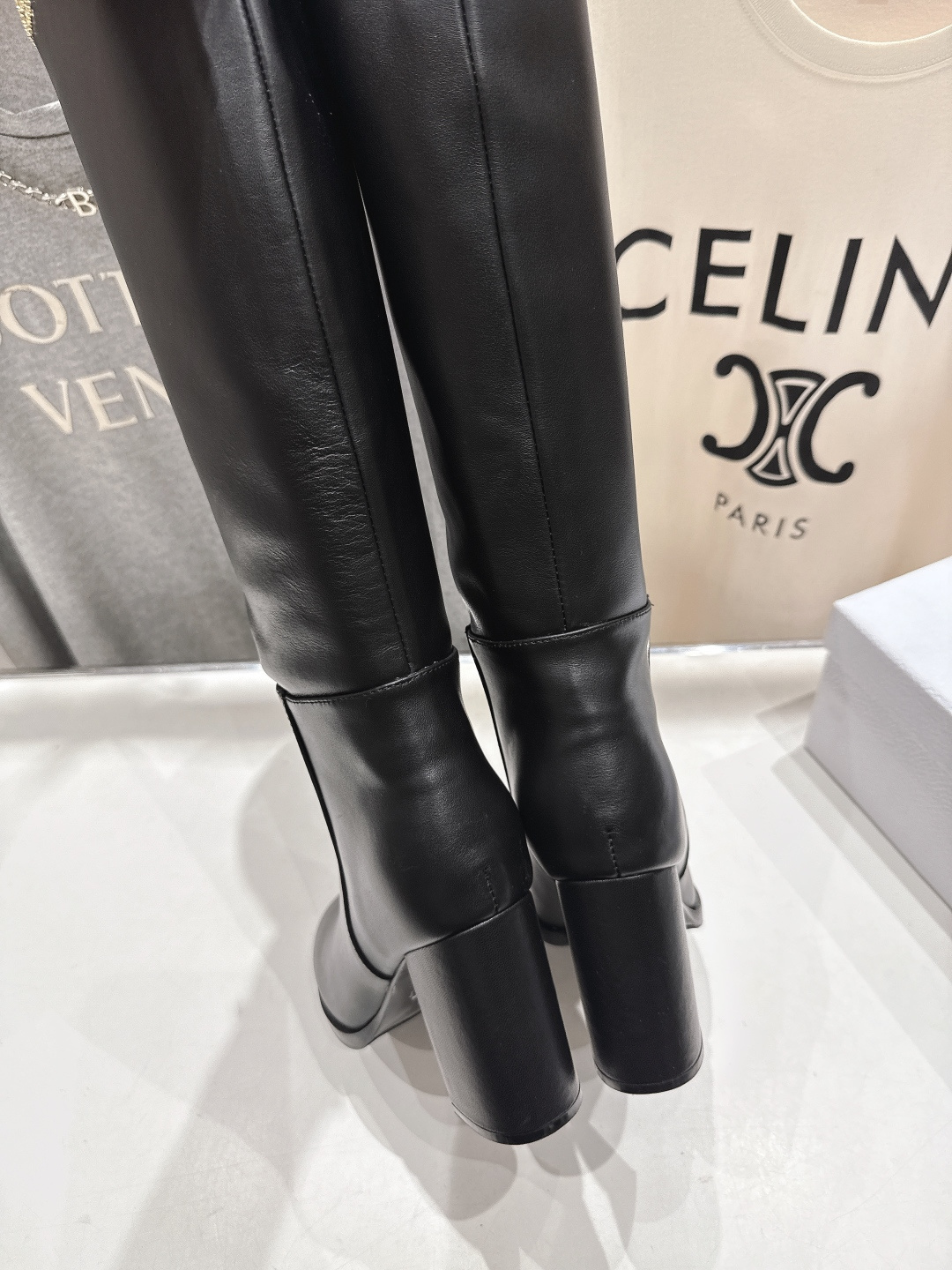 高版本出厂 Dior*迪奥D家F031 2025ss秋冬新款️高跟长靴，强烈推荐款～气质十足的女王范.最