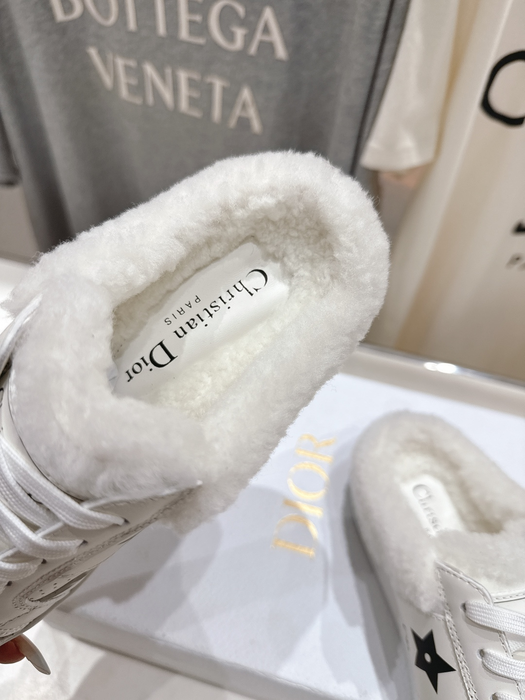 市场高版本 Dior Star 迪奥D家F037 2025ss秋冬新款半拖羊毛里休闲鞋小白鞋延续经久不衰