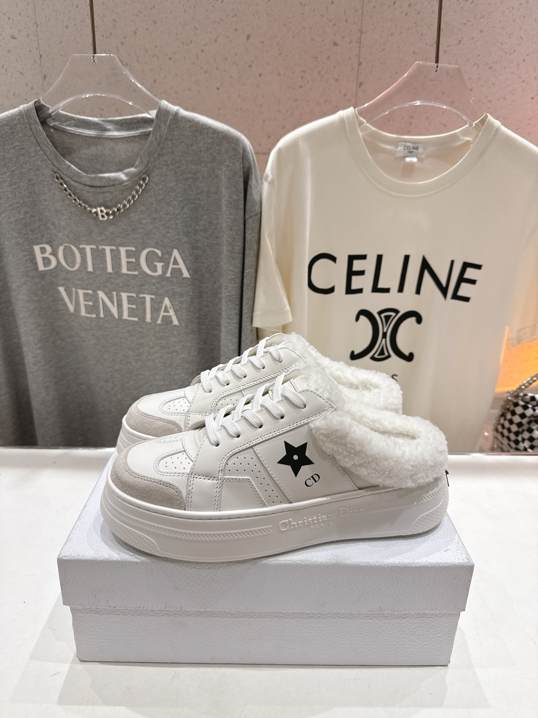 市场高版本 厚底 Dior Star 迪奥D家F037 2025ss秋冬新款半拖厚底羊毛里休闲鞋小白鞋延