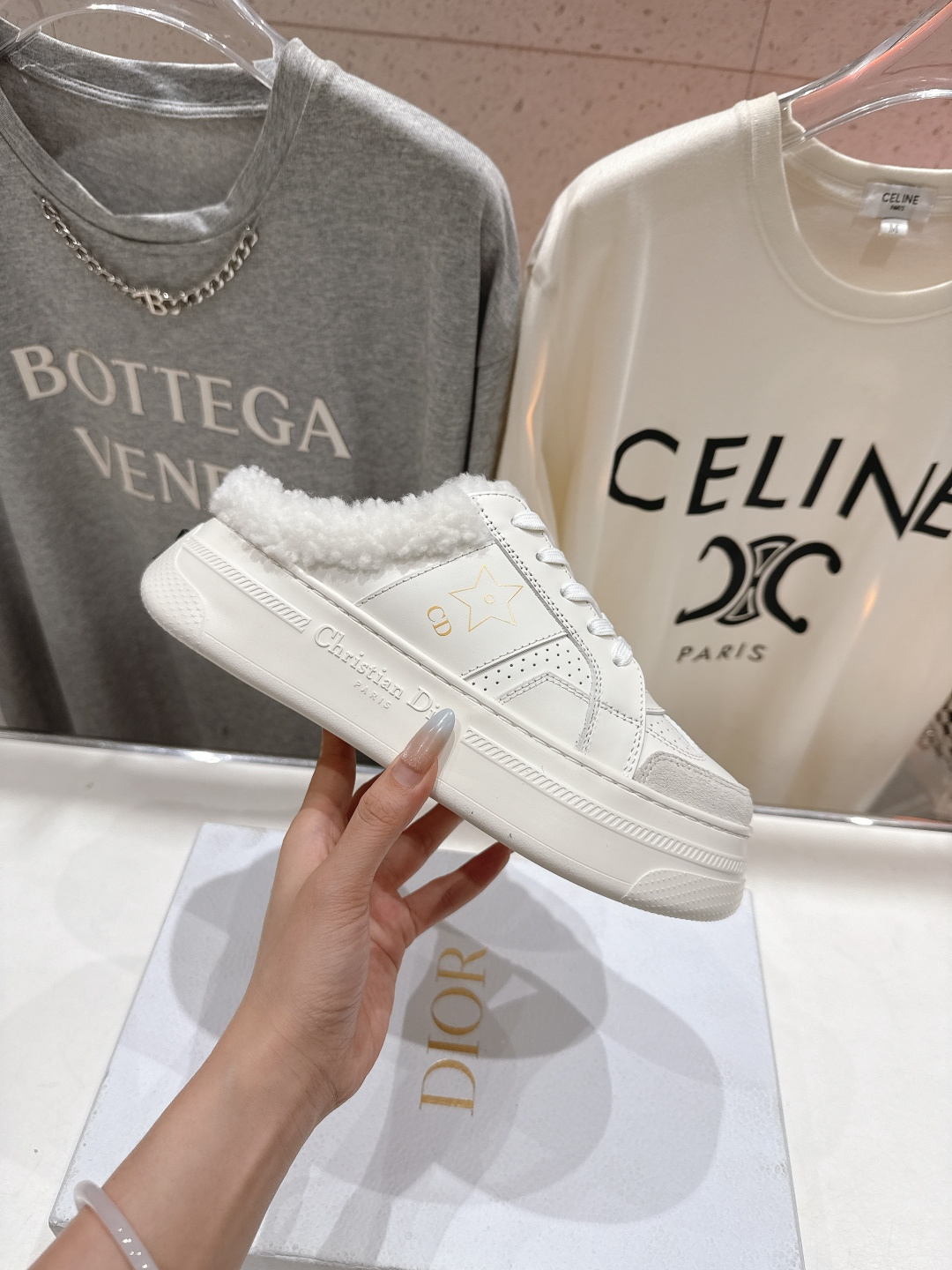 市场高版本 厚底 Dior Star 迪奥D家F037 2025ss秋冬新款半拖厚底羊毛里休闲鞋小白鞋延