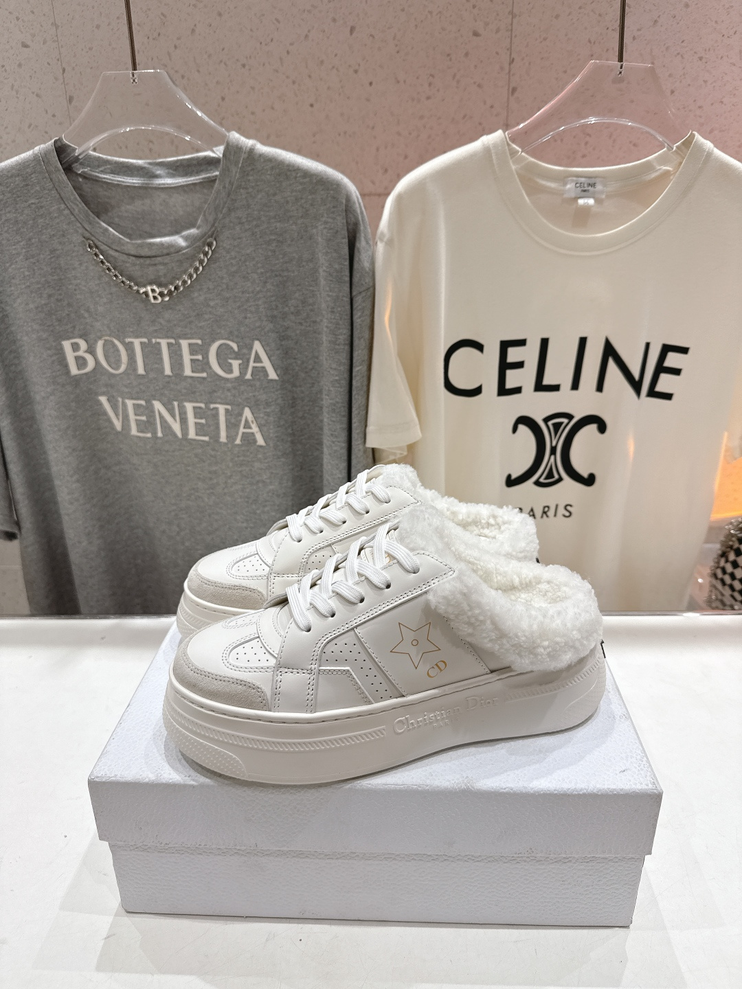 市场高版本 厚底 Dior Star 迪奥D家F037 2025ss秋冬新款半拖厚底羊毛里休闲鞋小白鞋延