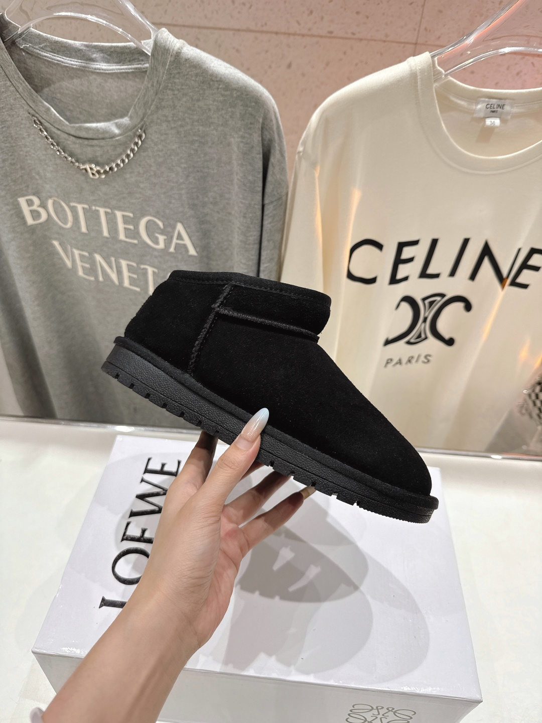 高版本出厂 Loewe/罗意威F036 25ss冬季最新毛里雪地靴毛毛靴小短靴～顶级版本 罗意威毛毛靴这