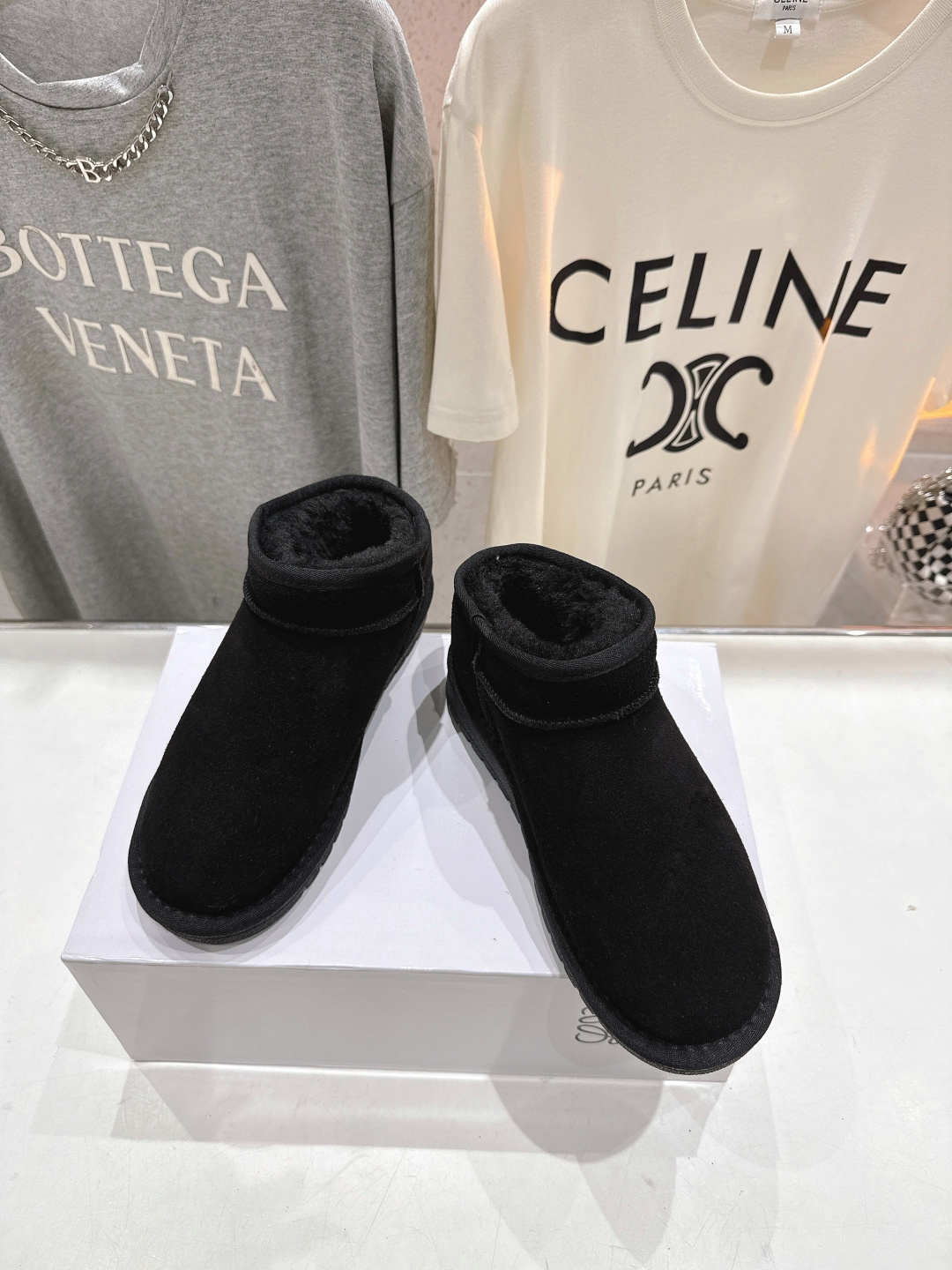 高版本出厂 Loewe/罗意威F036 25ss冬季最新毛里雪地靴毛毛靴小短靴～顶级版本 罗意威毛毛靴这