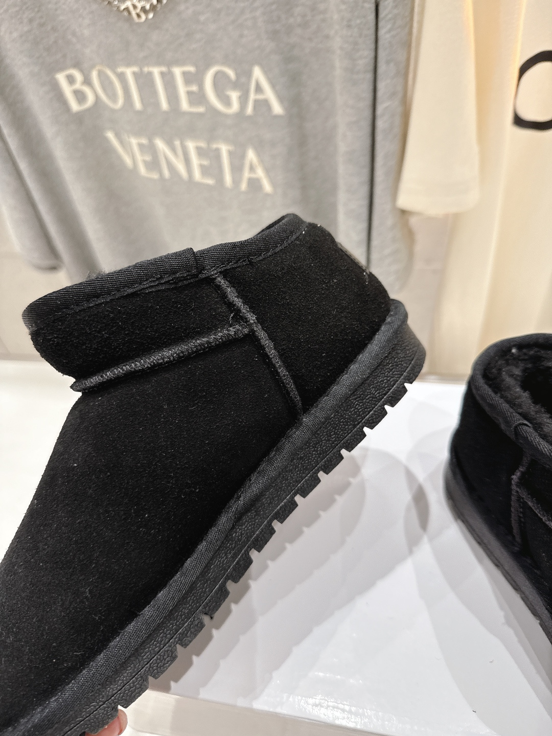 高版本出厂 Loewe/罗意威F036 25ss冬季最新毛里雪地靴毛毛靴小短靴～顶级版本 罗意威毛毛靴这