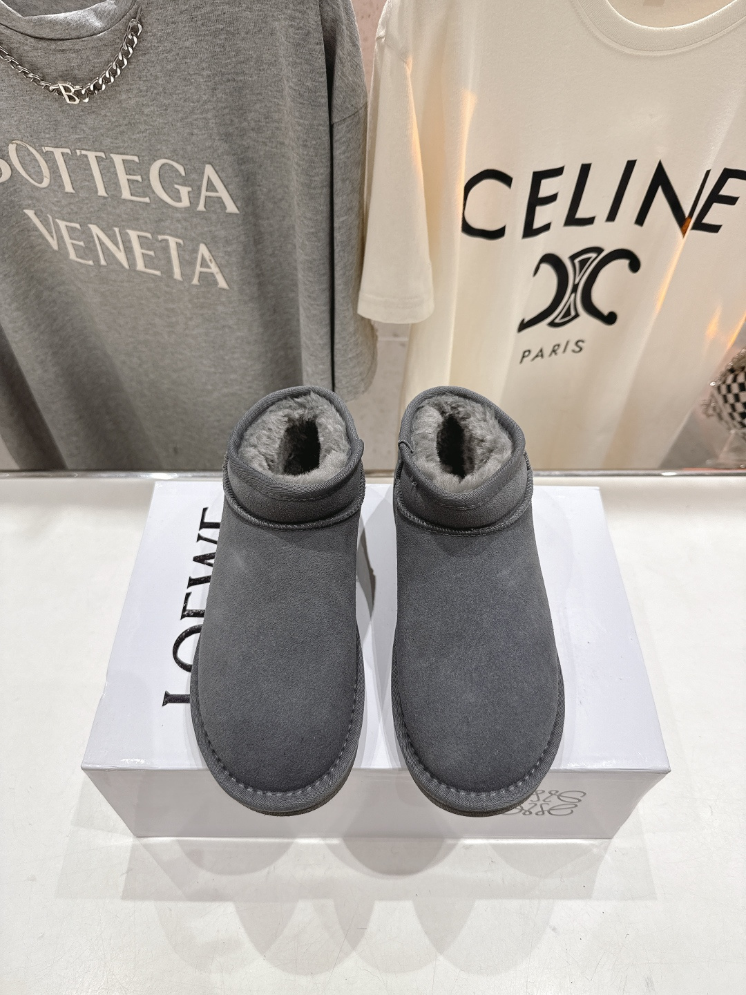 高版本出厂 Loewe/罗意威F036 25ss冬季最新毛里雪地靴毛毛靴小短靴～顶级版本 罗意威毛毛靴这