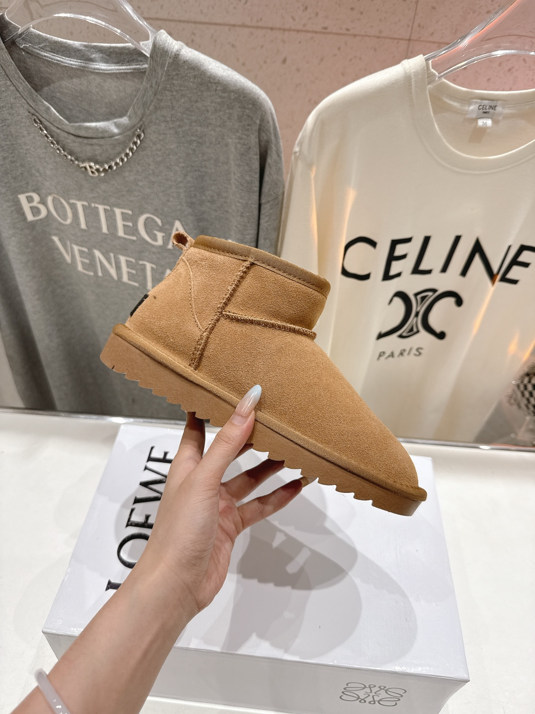 高版本出厂 Loewe/罗意威F036 25ss冬季最新毛里雪地靴毛毛靴小短靴～顶级版本 罗意威毛毛靴这