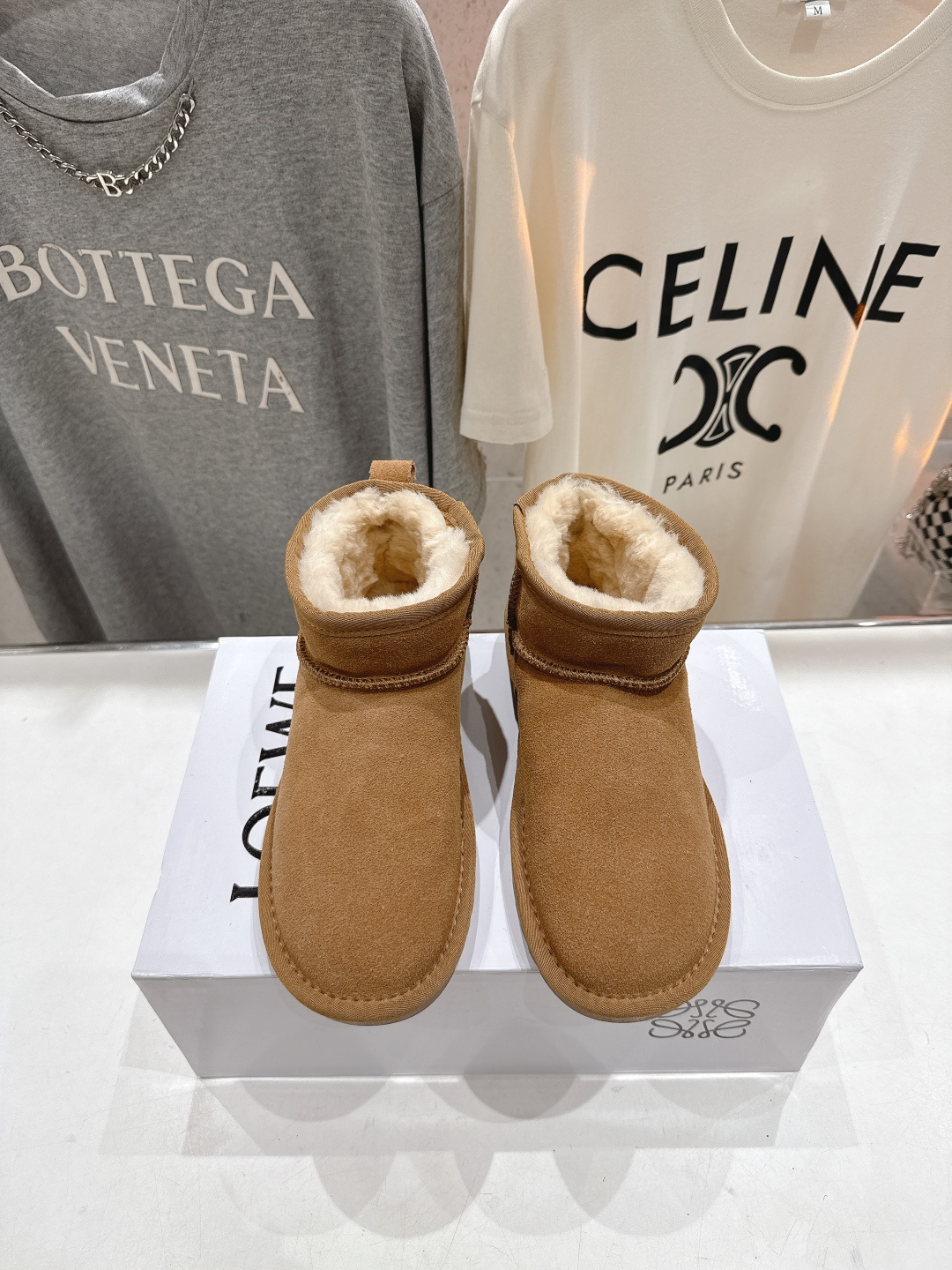 高版本出厂 Loewe/罗意威F036 25ss冬季最新毛里雪地靴毛毛靴小短靴～顶级版本 罗意威毛毛靴这