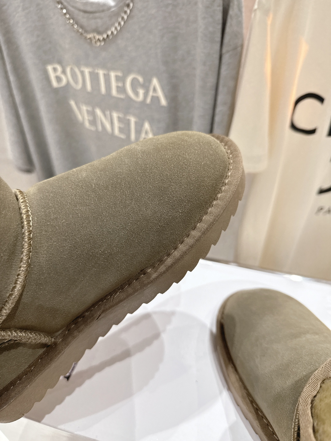 高版本出厂 Loewe/罗意威F036 25ss冬季最新毛里雪地靴毛毛靴小短靴～顶级版本 罗意威毛毛靴这