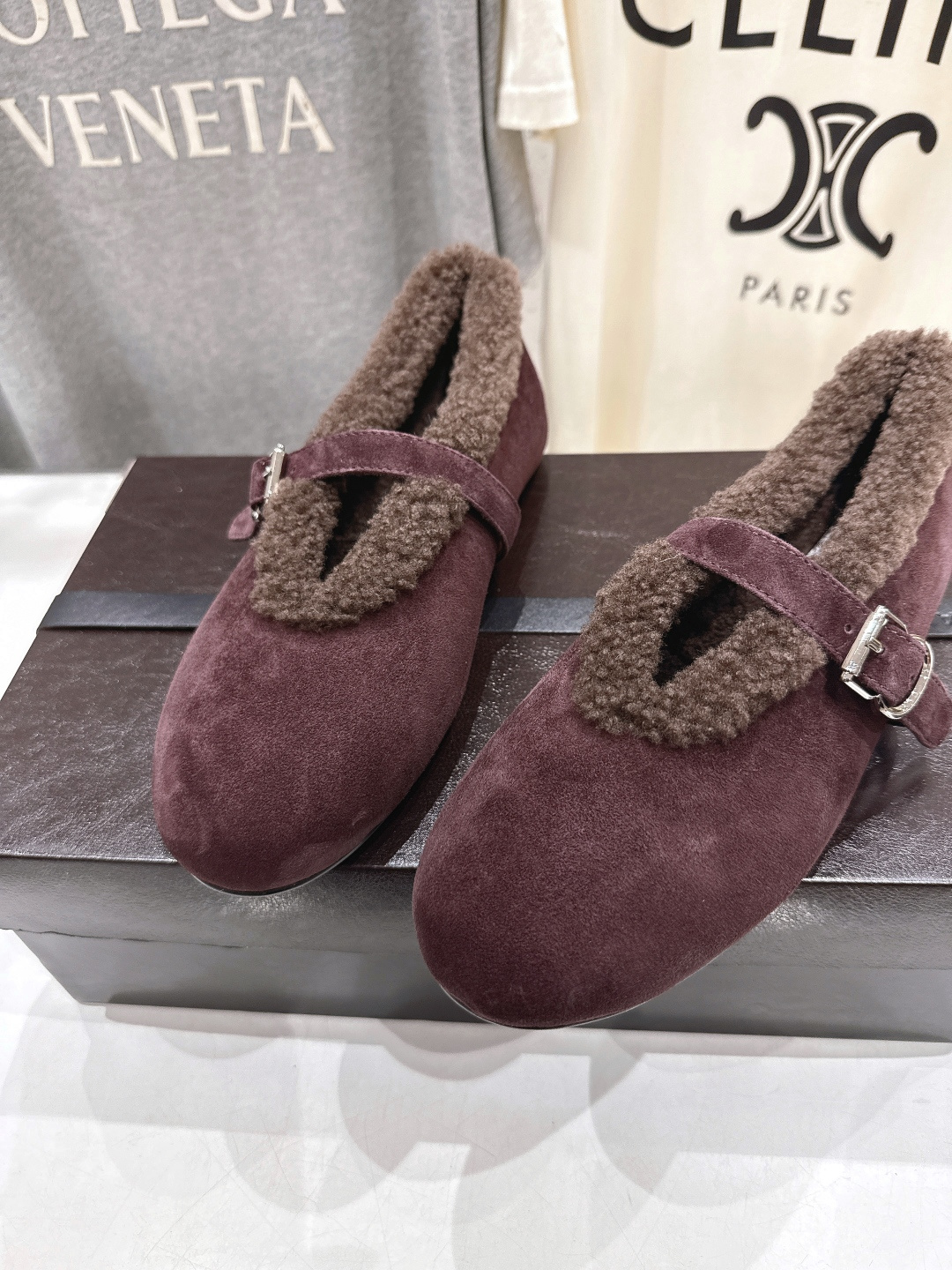 高版本出厂 毛里 独家新品 Alaia 阿莱亚25ss/秋冬走秀款平底羊毛里玛丽珍芭蕾舞鞋休闲鞋章小蕙同