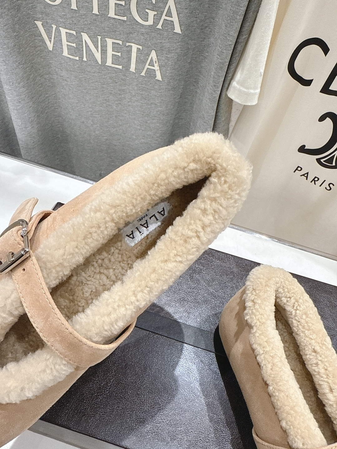 高版本出厂 毛里 独家新品 Alaia 阿莱亚25ss/秋冬走秀款平底羊毛里玛丽珍芭蕾舞鞋休闲鞋章小蕙同