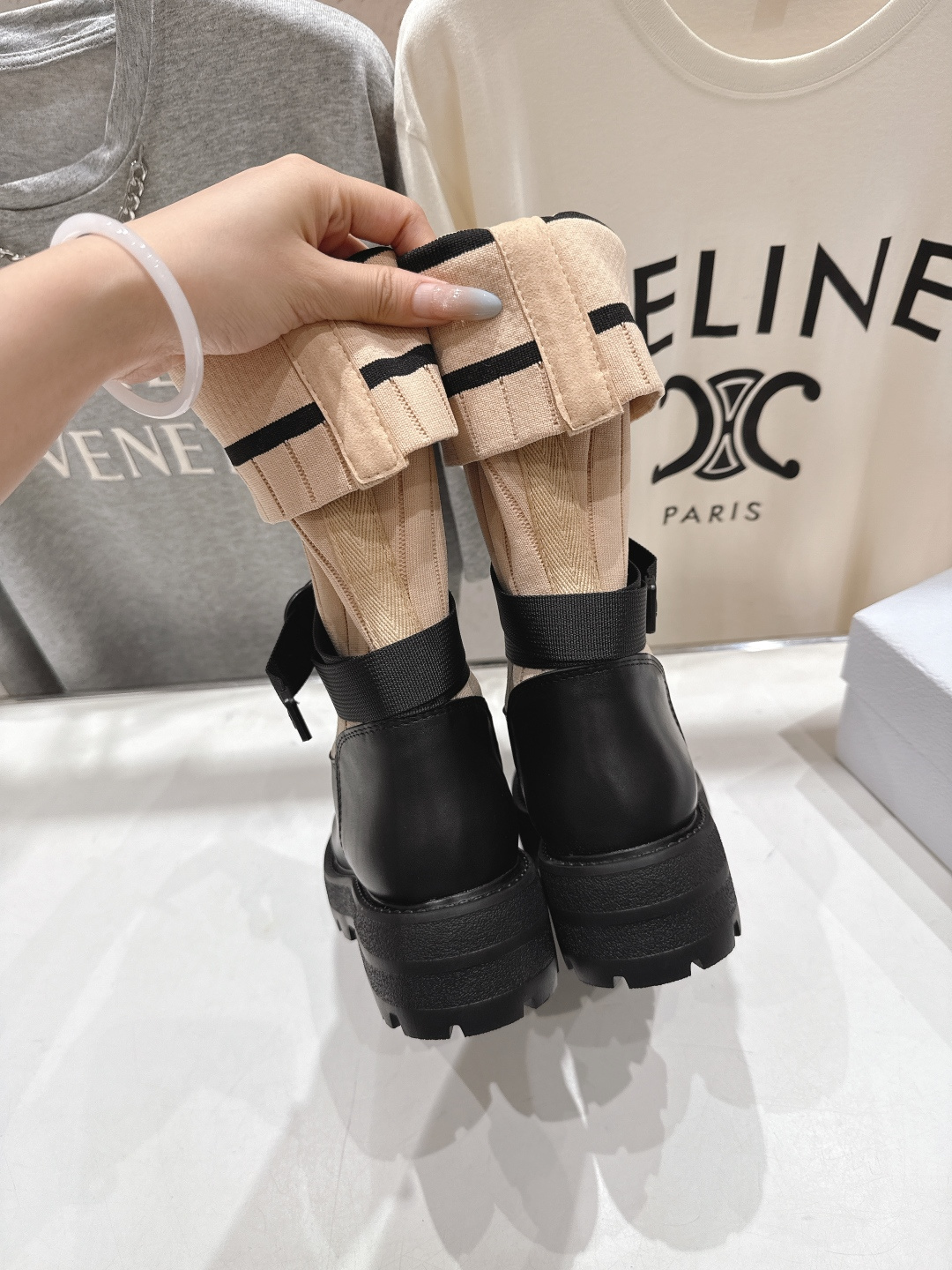 高版本出厂 Dior*迪奥 D家F019 2025ss走秀款工装中筒靴 小红书爆款，各大明星网红的最爱～