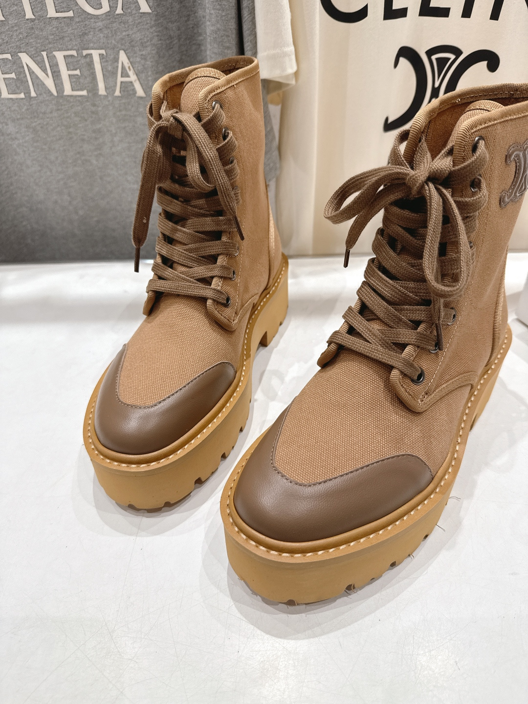 高版本出厂 CELINE*赛琳F035 2025ss新款复古系带厚底中短靴马丁靴骑士靴网红爆款来袭！各大