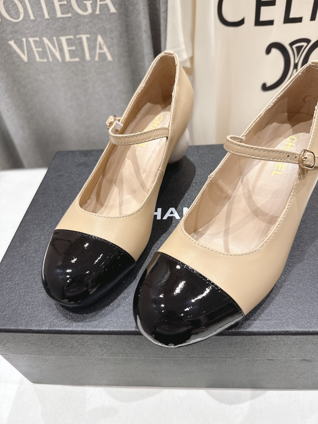 高版本出厂 Chanel/香奈儿小香F013 2026ss早春新款圆球跟玛丽珍高跟鞋时装单鞋简直是时尚作