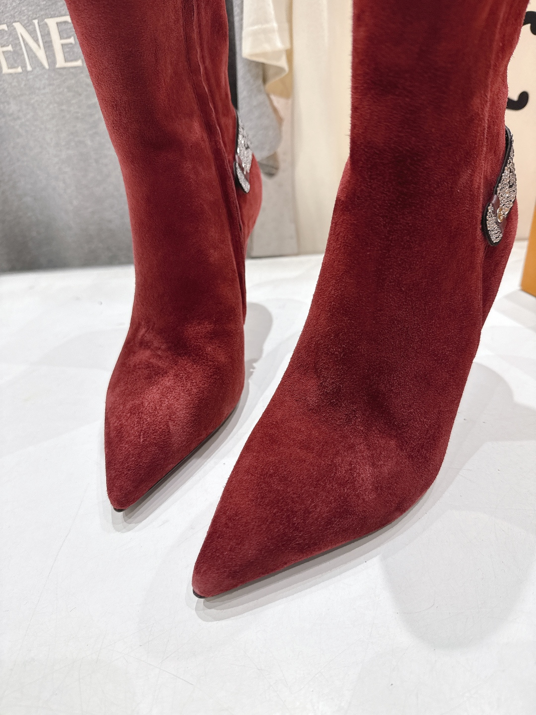 高版本出厂 LOUIS VUITTON 25ss LV驴牌秋冬新款高跟短靴楦型百搭瘦脚yyds.造型立体