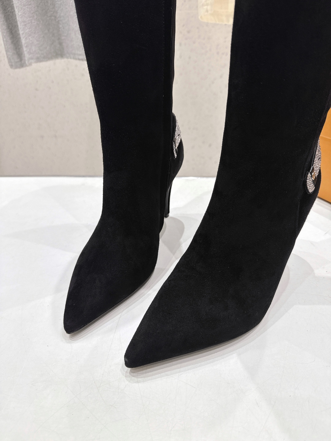 高版本出厂 LOUIS VUITTON 25ss LV驴牌秋冬新款高跟长靴楦型百搭瘦脚yyds.造型立体