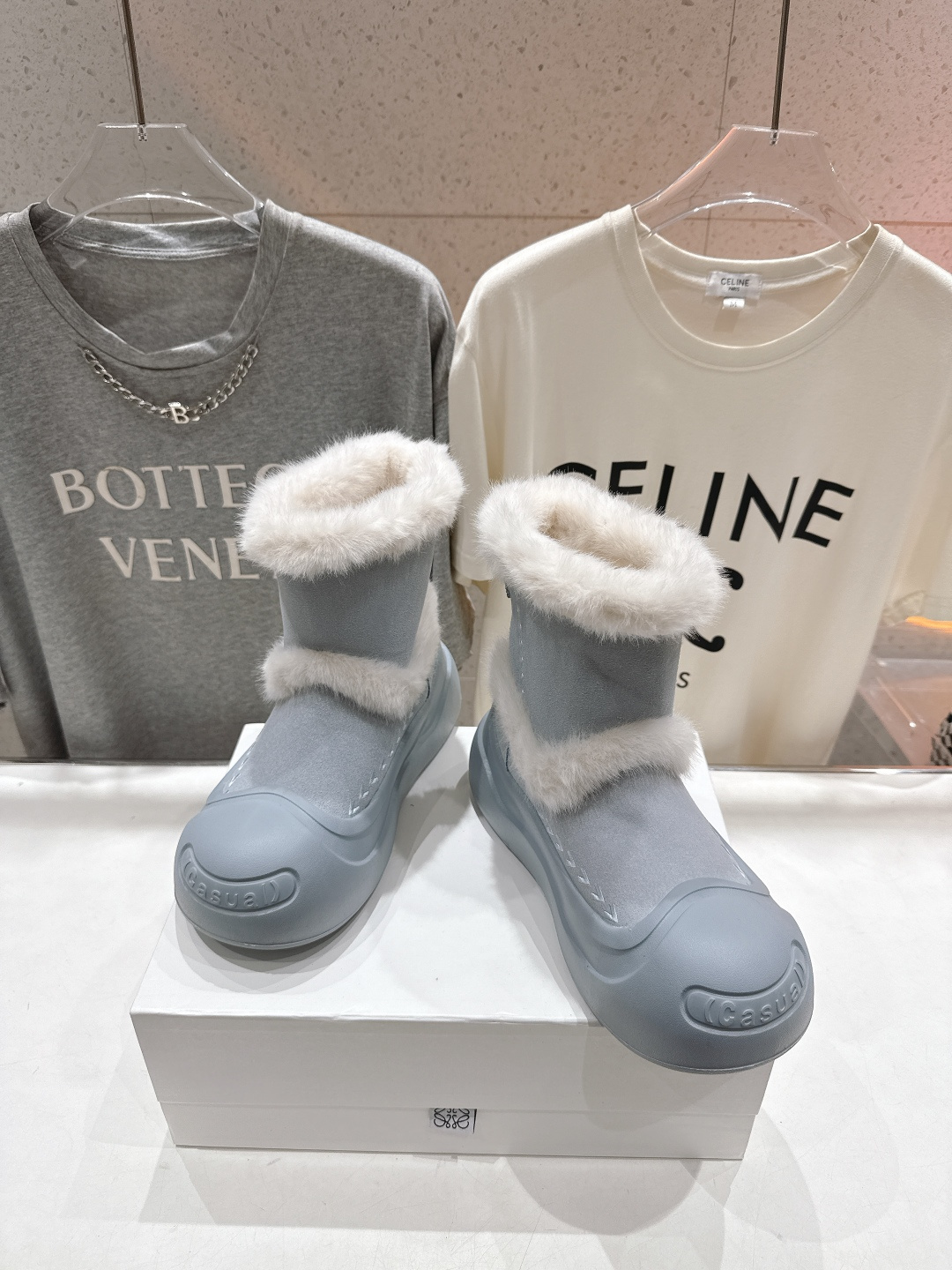 高版本出厂 Loewe/罗意威F036 25ss冬季最新保暖雪地靴羊毛靴顶级版本，这么保暖还能这么轻这么