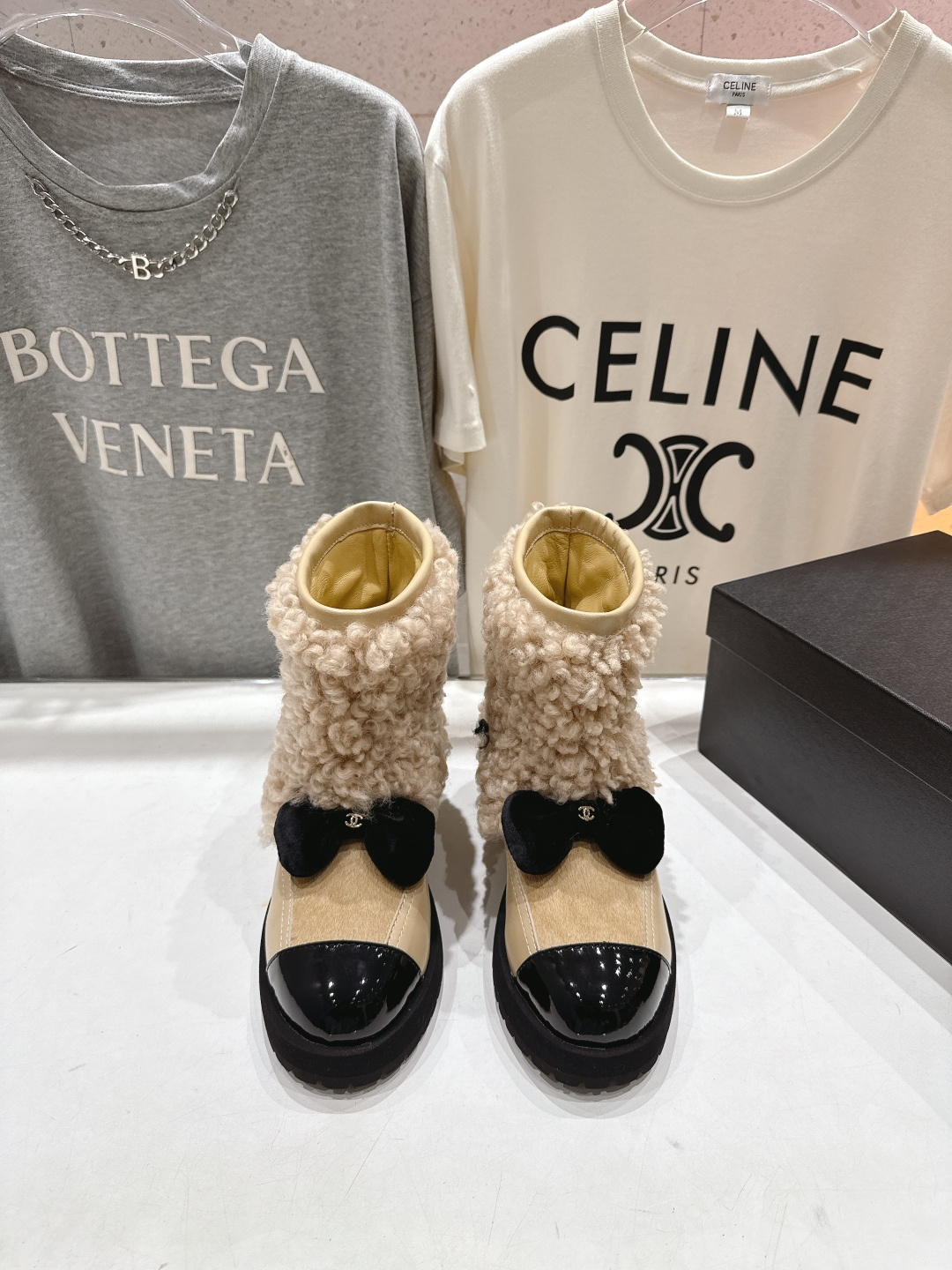 高版本出厂 Chanel*香奈儿F015小香家2025ss秋冬新款可爱风羊毛短靴秋冬香家必备爆款！拥有香