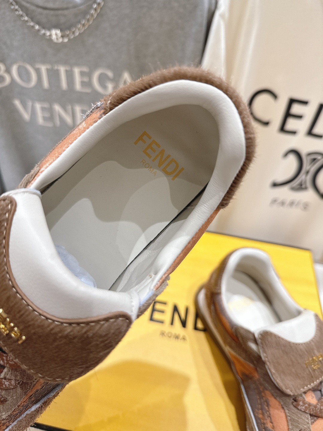 高版本出厂 Fendi*芬迪F029 26ss时装周走秀新款板鞋休闲运动鞋 FD match 升级新款 