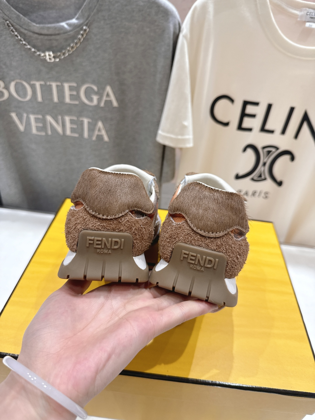 高版本出厂 Fendi*芬迪F029 26ss时装周走秀新款板鞋休闲运动鞋 FD match 升级新款 