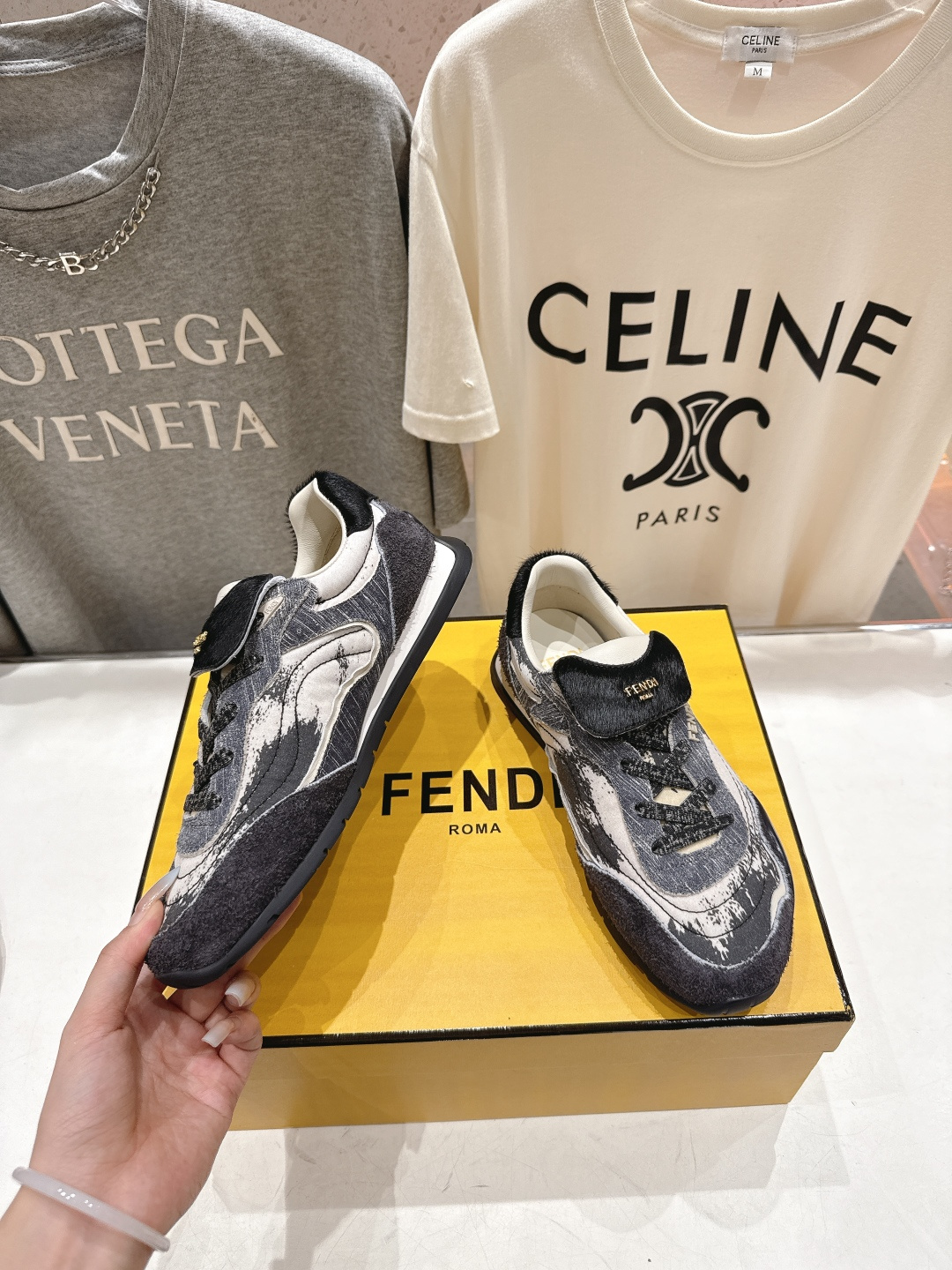 高版本出厂 Fendi*芬迪F029 26ss时装周走秀新款板鞋休闲运动鞋 FD match 升级新款 