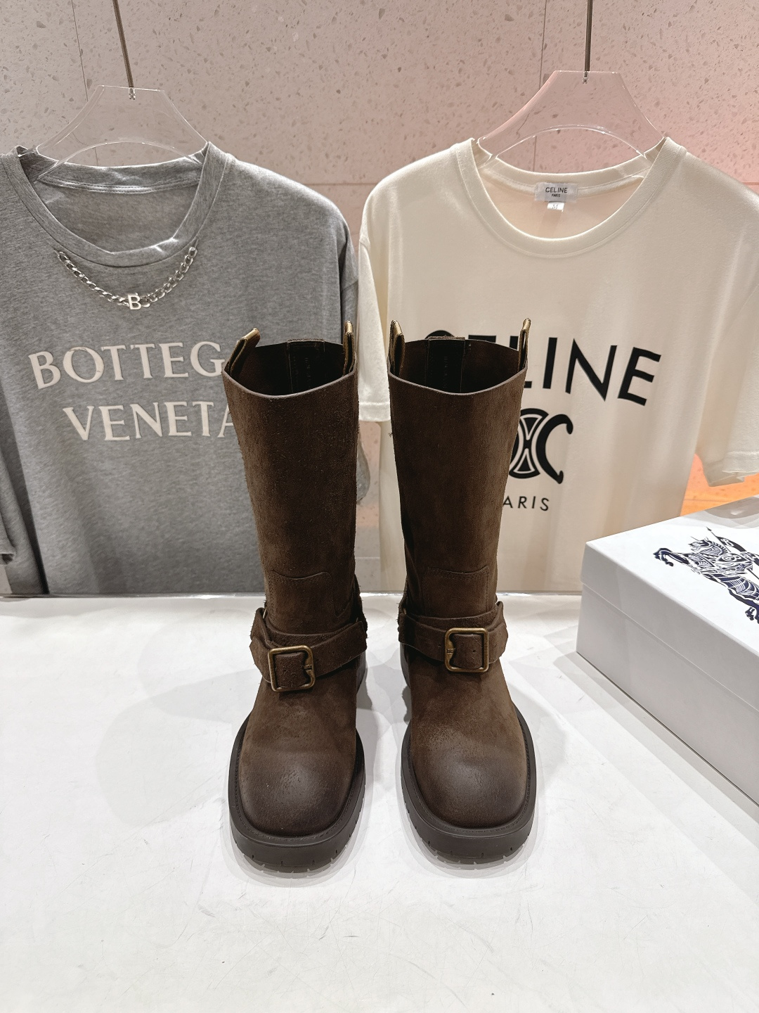 高版本出厂 BURBERRY～巴宝莉BBR F028 出自设计师Daniel Lee 25ss/秋冬全新