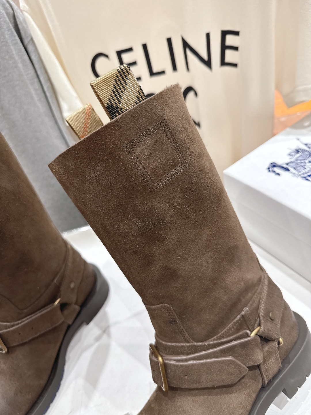 高版本出厂 BURBERRY～巴宝莉BBR F028 出自设计师Daniel Lee 25ss/秋冬全新