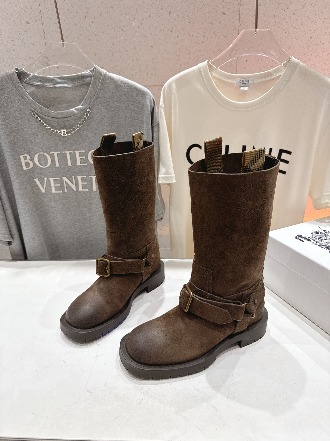 高版本出厂 BURBERRY～巴宝莉BBR F028 出自设计师Daniel Lee 25ss/秋冬全新