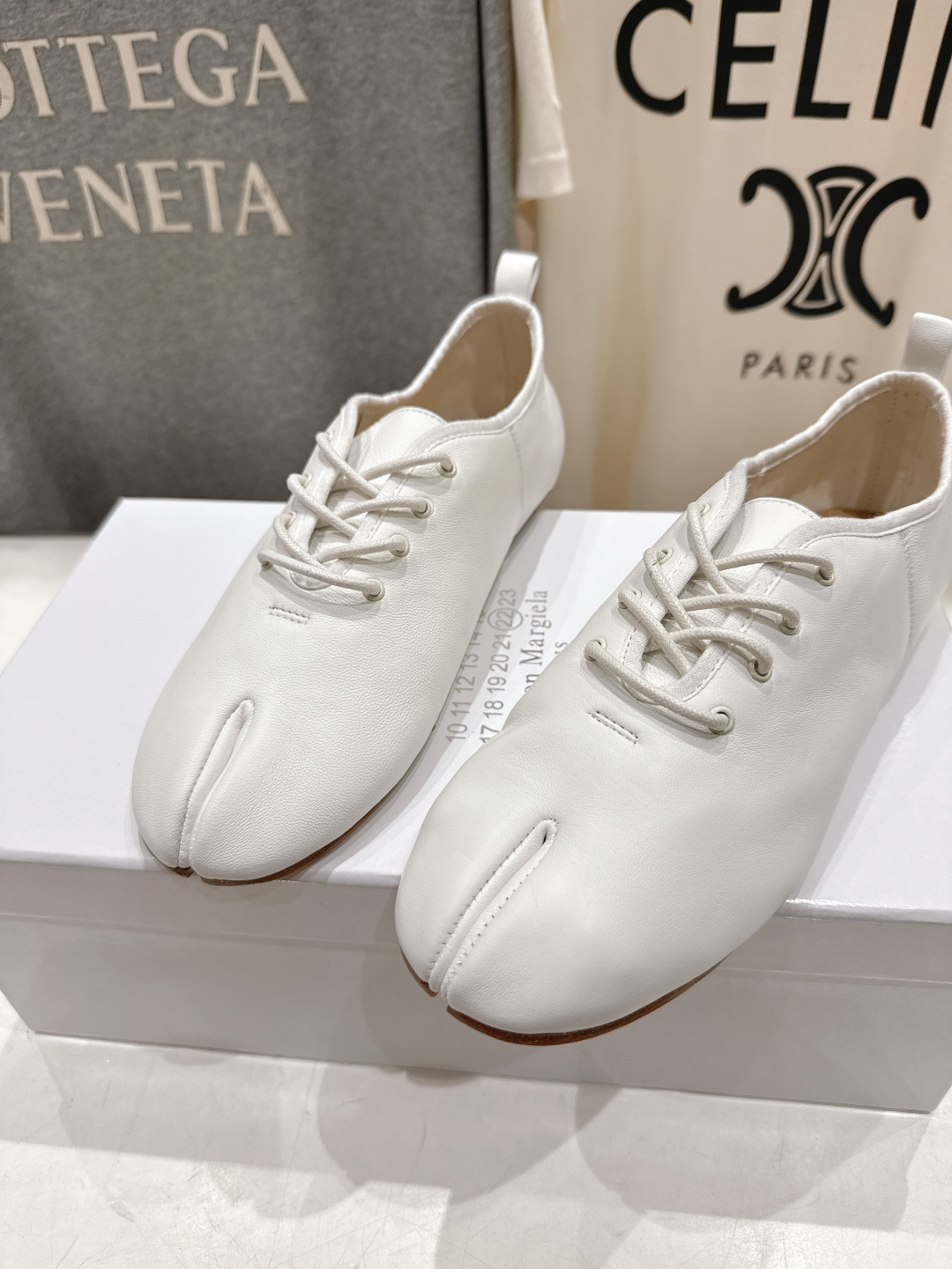 高版本出厂 Maison Margiel* 2026ss早春走秀新款MM6马吉拉新品分趾小皮鞋休闲鞋👞✅