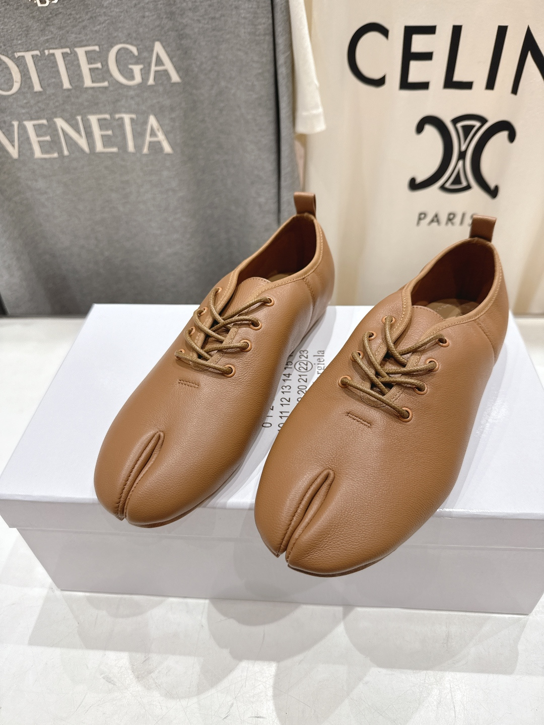 高版本出厂 Maison Margiel* 2026ss早春走秀新款MM6马吉拉新品分趾小皮鞋休闲鞋👞✅