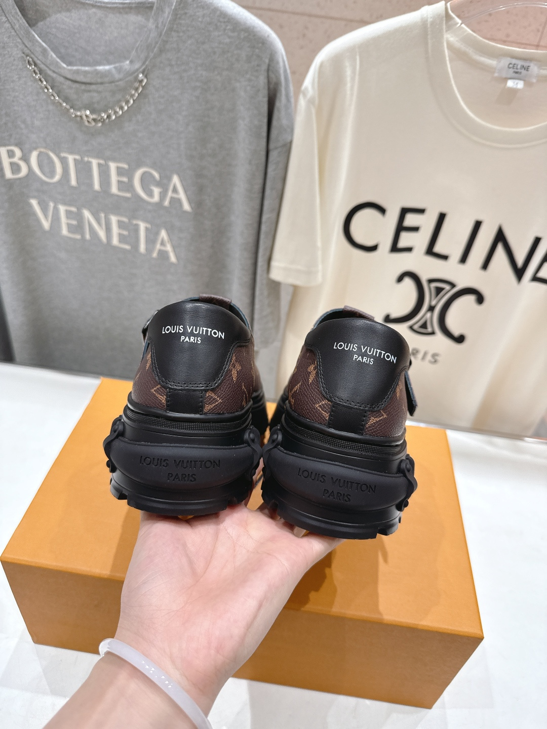 高版本出厂 LOUIS VUITTON ss25 LV驴牌新款厚底玛丽珍大头鞋休闲鞋乐福鞋本款乐福鞋以头