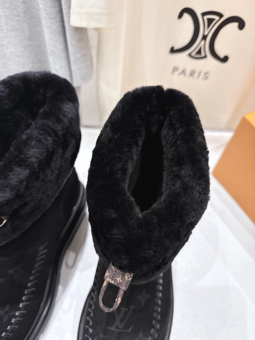 高版本出厂 LOUIS VUITTON ss25 LV驴牌秋冬新款厚底雪地靴保暖短靴LV冬季滑雪系列Mo