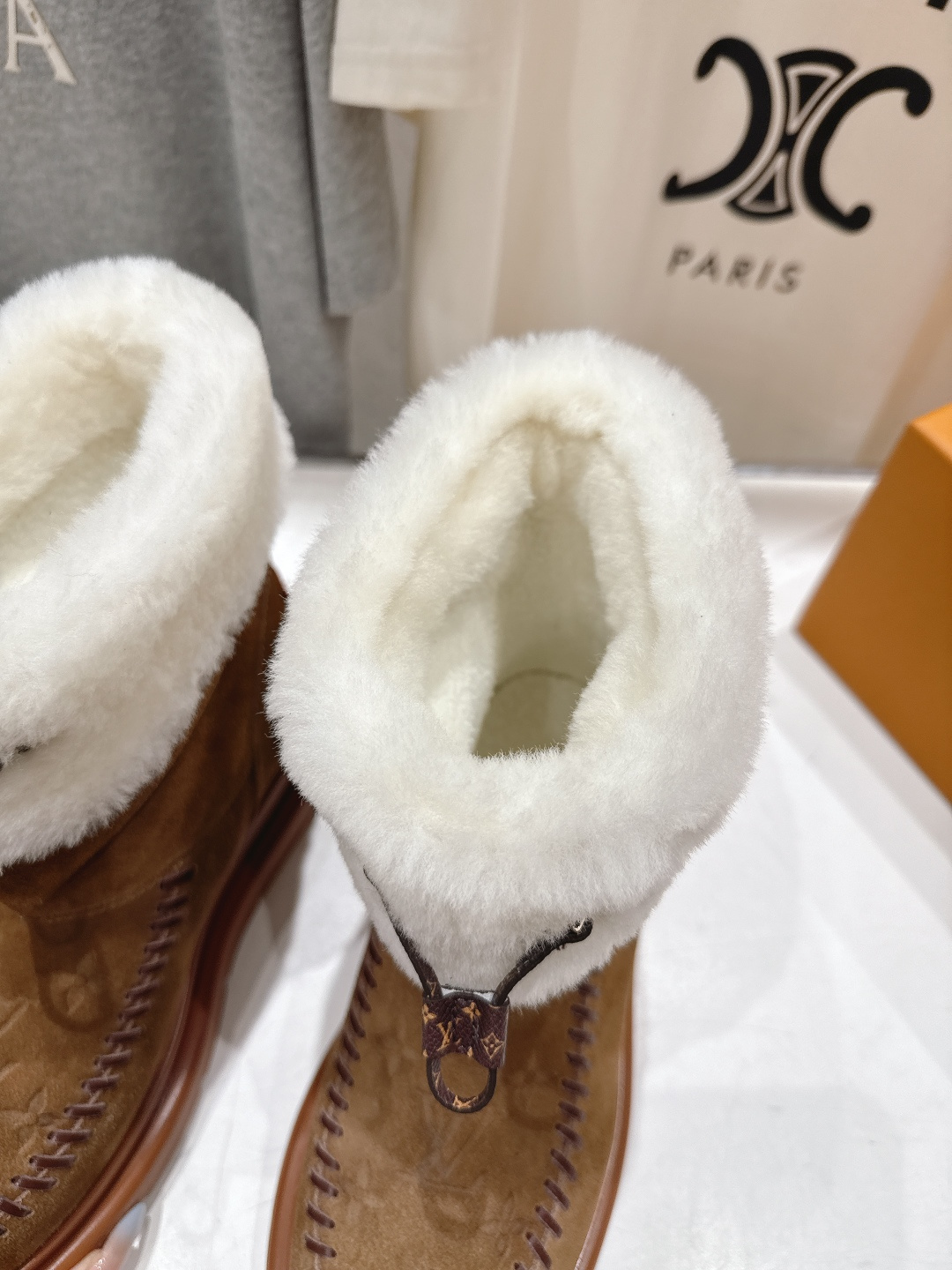 高版本出厂 LOUIS VUITTON ss25 LV驴牌秋冬新款厚底雪地靴保暖短靴LV冬季滑雪系列Mo