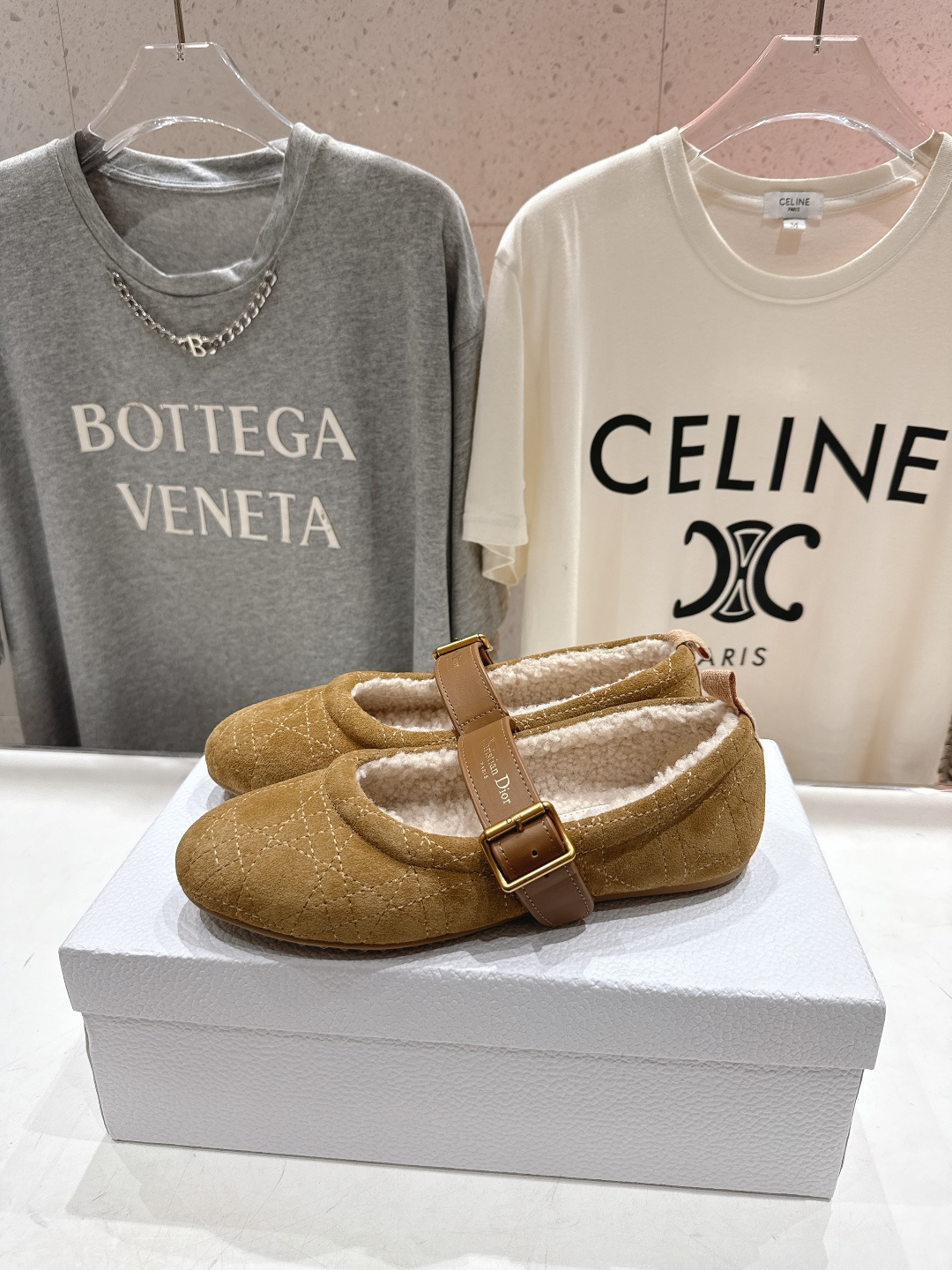 高版本出厂 Dior*迪奥D家F050 2025ss秋冬新款仙女风平底玛丽珍羊毛里单鞋毛毛鞋1:1原版复