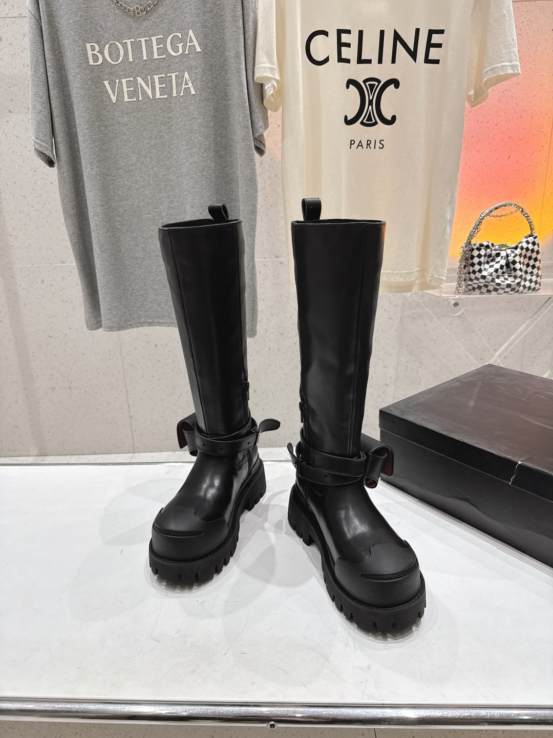 高版本出厂 🆕超🔥小众品牌DYMONLATRY 2025ss秋冬新款厚底工装靴马丁靴绑带中靴自带厚底增高