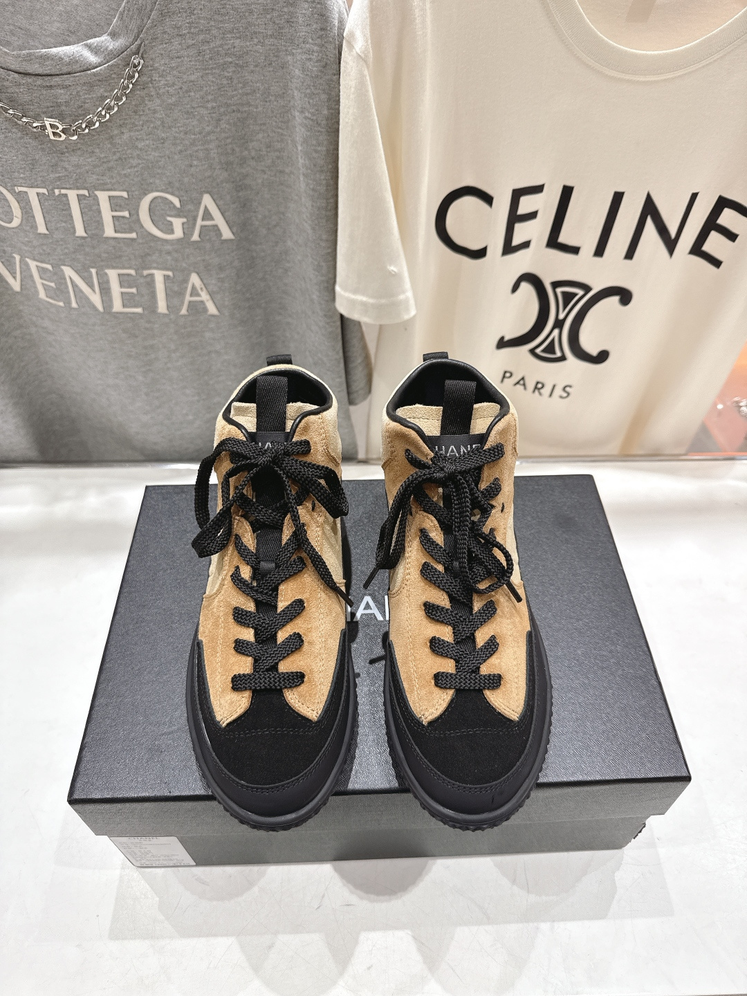 高版本出厂 Chanel* 香奈儿小香F015 2025ss秋冬新款休闲街头高帮运动鞋上新～时尚圈的绝绝